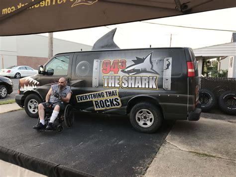 104.3 the shark|94.3 shark radio.
